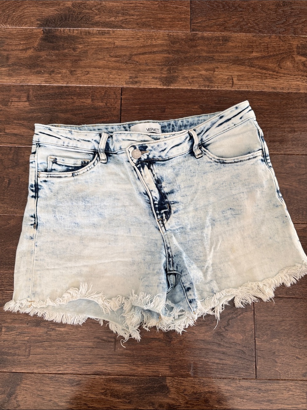 Vervet Light Blue Acid Wash Frayed Hem Denim Shorts